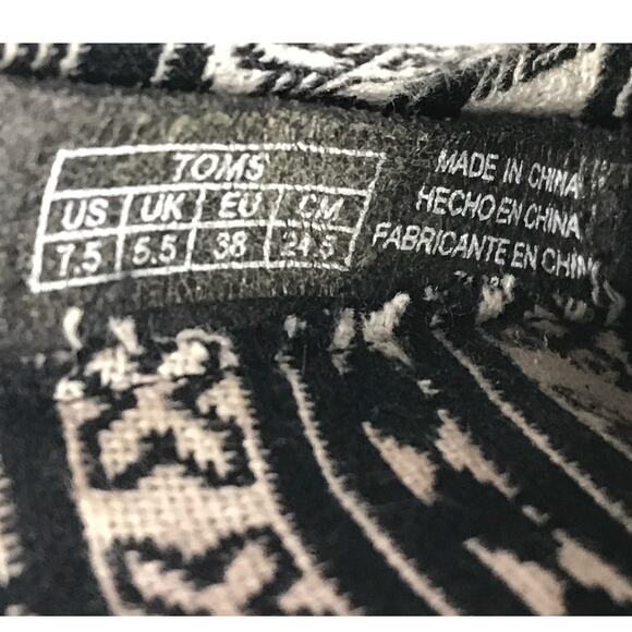 Toms Gray Suede Block Heel Back Zip Ankle Boots Size 7.5 - Picture 8 of 9